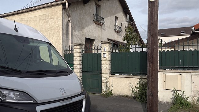 00001.00_15_43_42.Still005