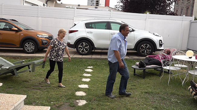 00001.00_02_15_40.Still017