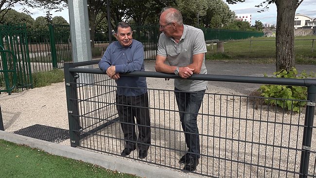 00001.00_09_56_37.Still046