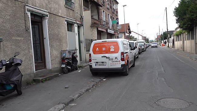 00001.00_13_40_15.Still075